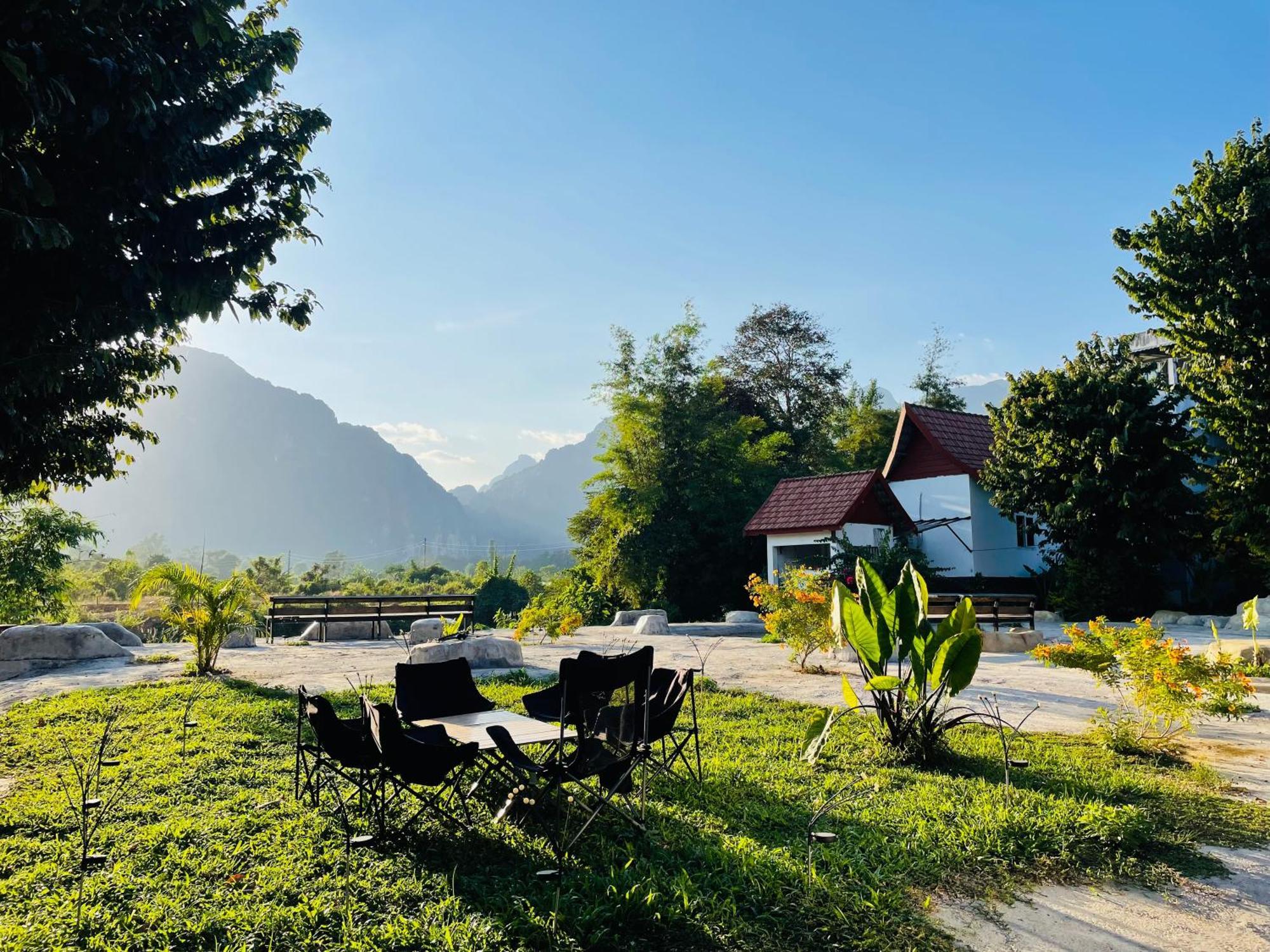 Jungle Paradise Vangvieng - Bungalows Vang Vieng Exterior foto