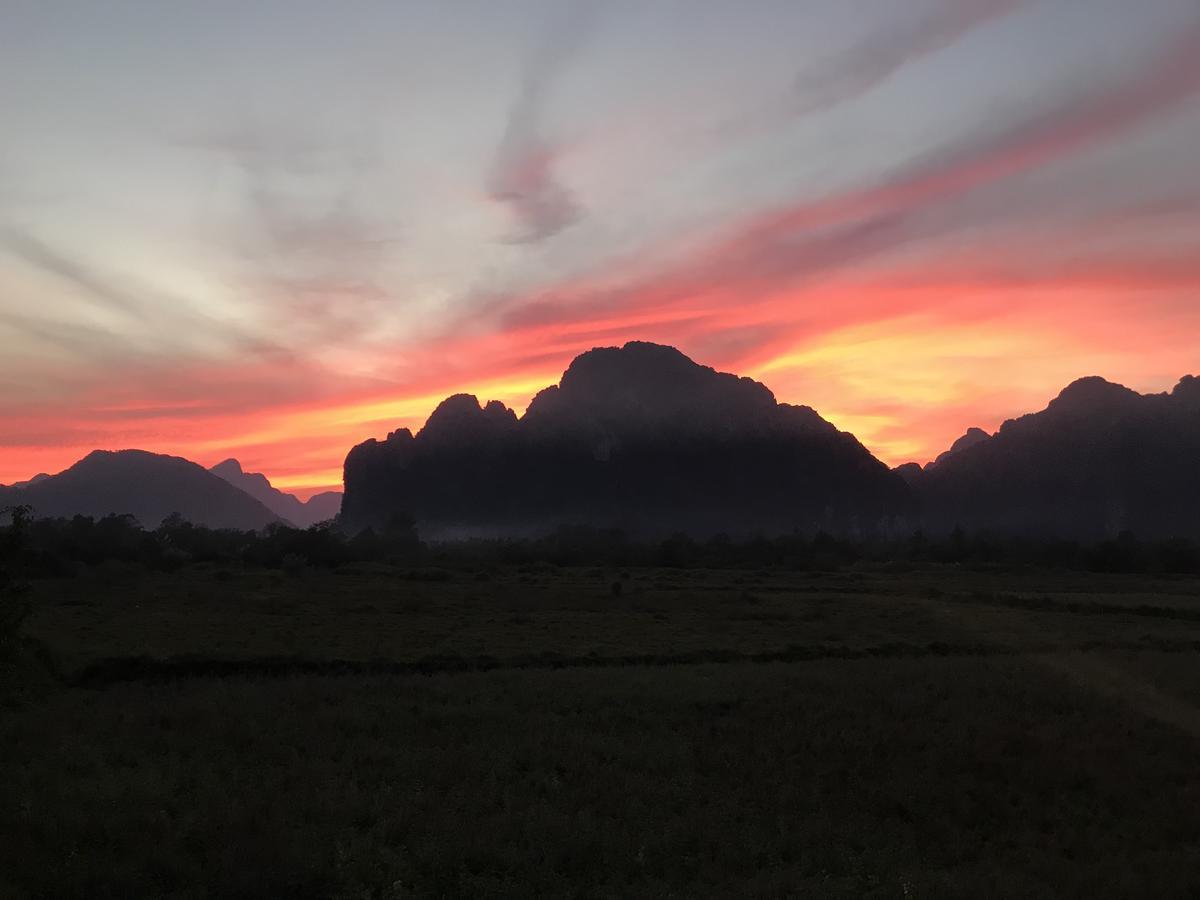 Jungle Paradise Vangvieng - Bungalows Vang Vieng Exterior foto